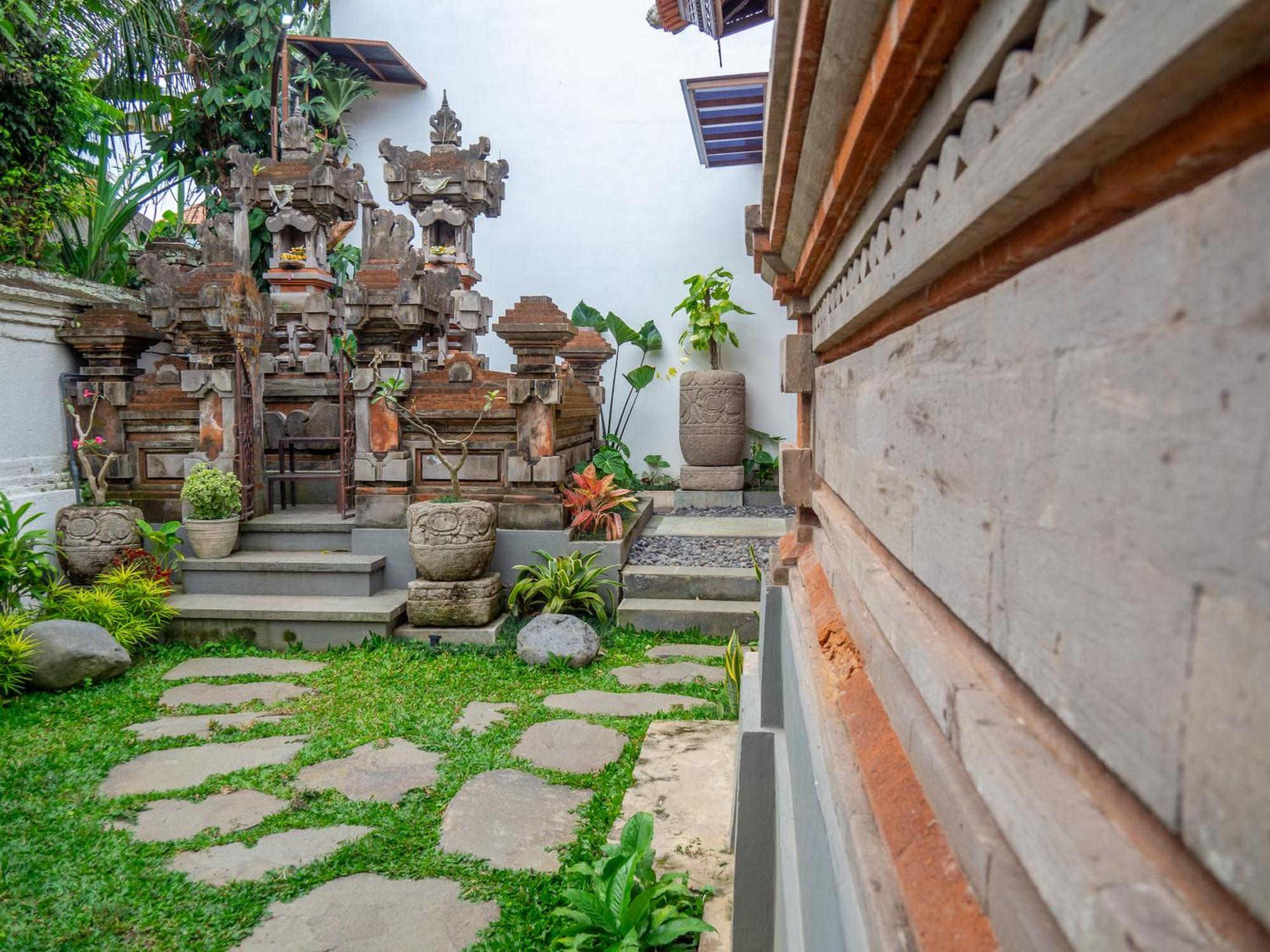 Arumasta Ubud Esterno foto